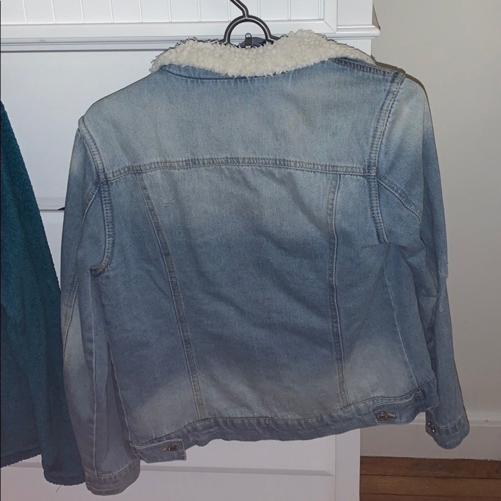 Jean jacket - Picture 2 of 2
